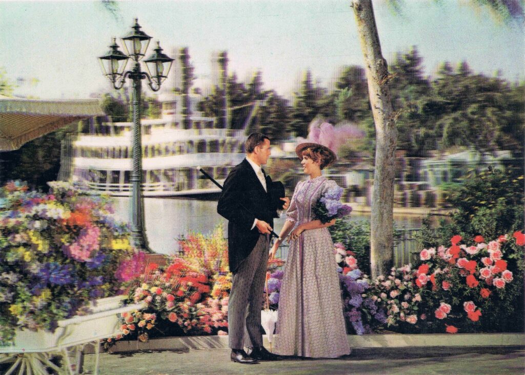 Vintage 1960s 3D lenticular postcard